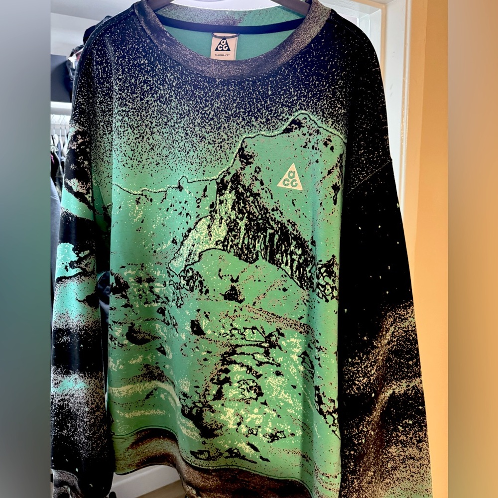 Nike ACG fleece mountain sweatshirt